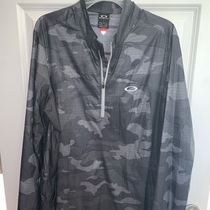 Oakley lightweight jacket NWT *great gift 🎁 *